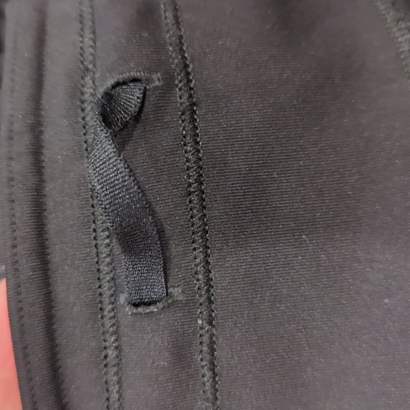 Lululemon Extra Mile Tight (Reflective 28") Black - Picture 14 of 15